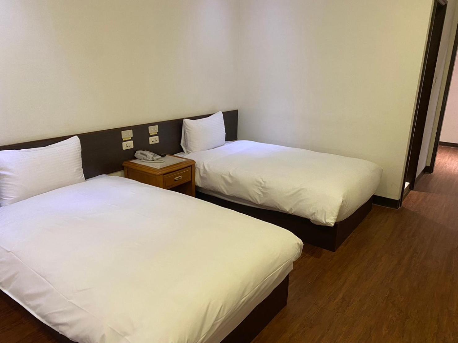 טאיצ'ונג Yuai Fu Hao Hotel מראה חיצוני תמונה