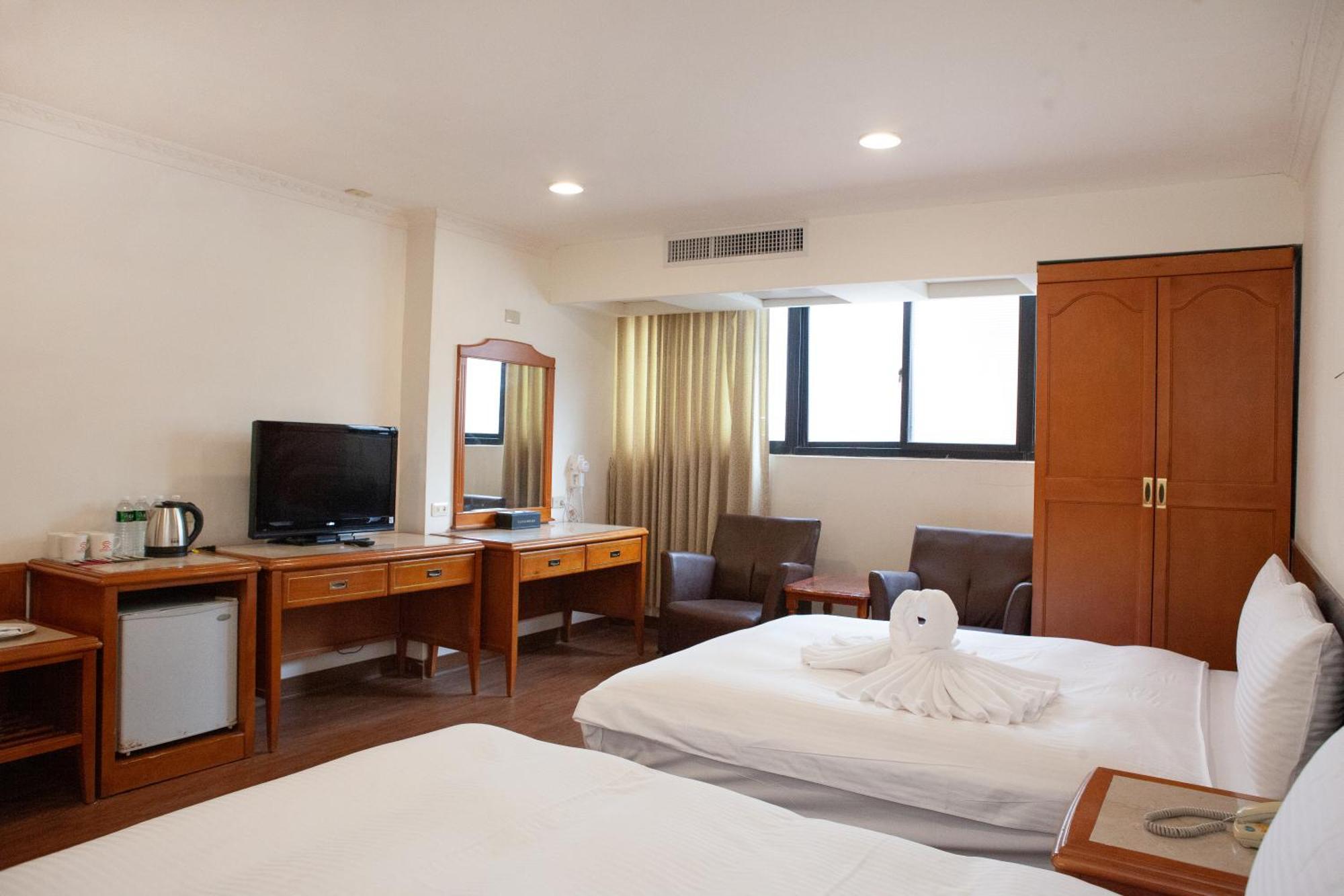 טאיצ'ונג Yuai Fu Hao Hotel מראה חיצוני תמונה