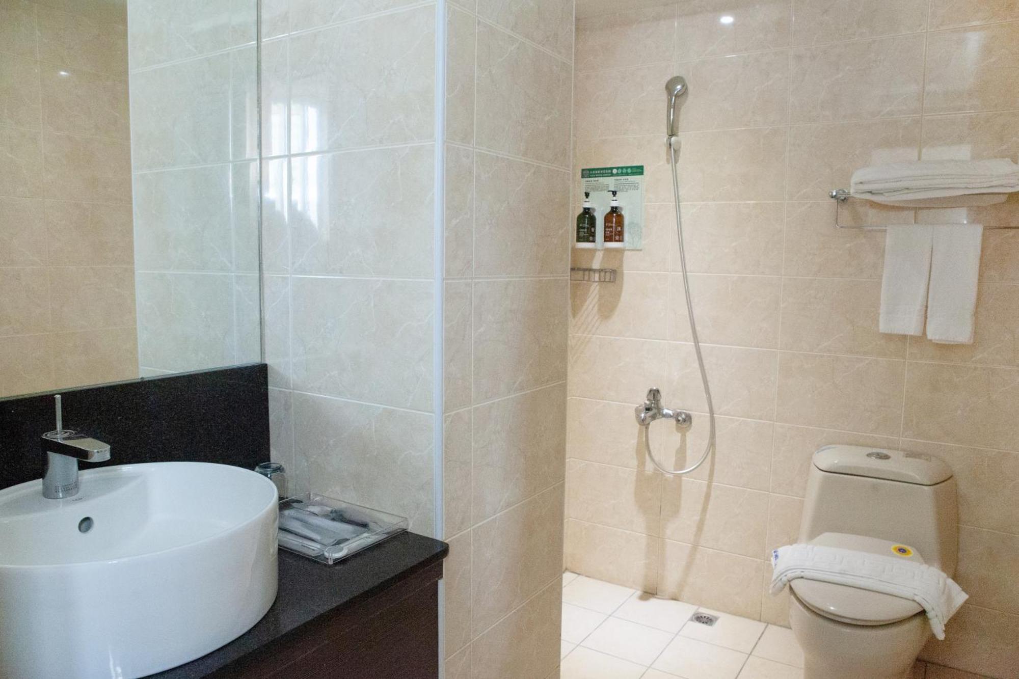 טאיצ'ונג Yuai Fu Hao Hotel מראה חיצוני תמונה