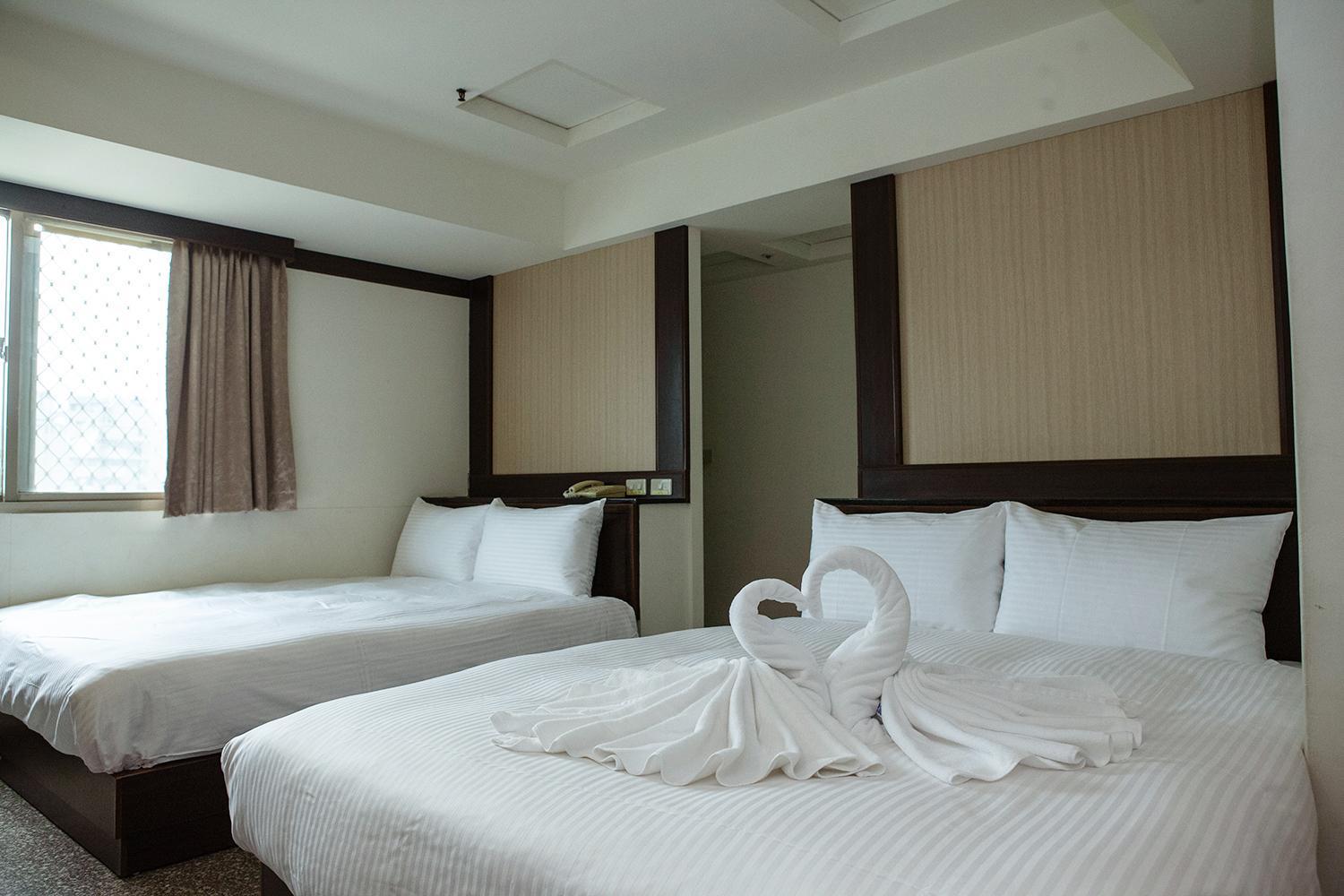 טאיצ'ונג Yuai Fu Hao Hotel מראה חיצוני תמונה