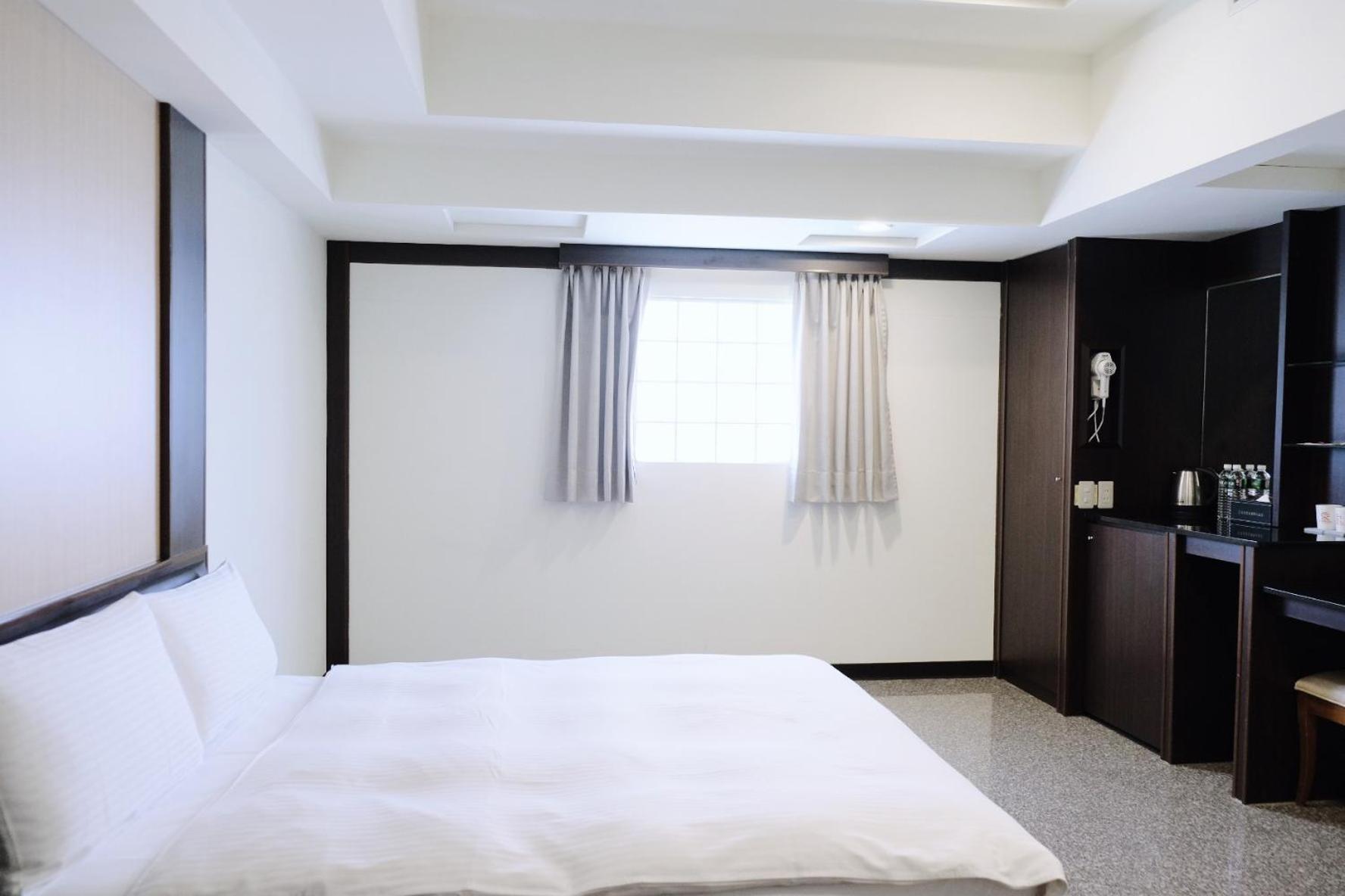 טאיצ'ונג Yuai Fu Hao Hotel מראה חיצוני תמונה